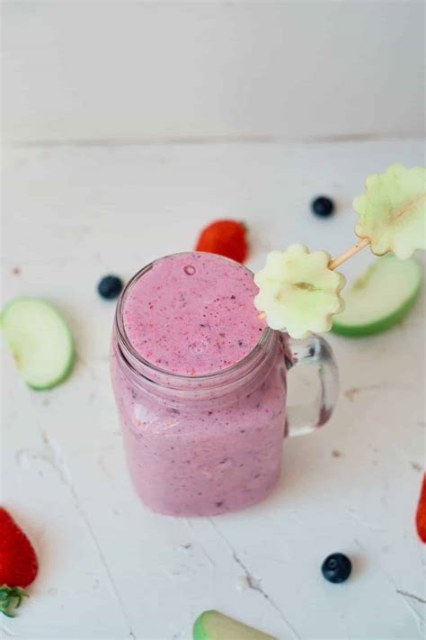 Apple Banana Strawberry Smoothie A Winner For Picky Eaters