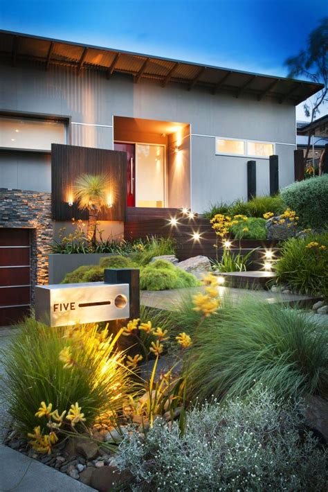 Top 53 front yard landscaping ideas to inspire you. 50 Modern Front Yard Designs and Ideas — RenoGuide ...