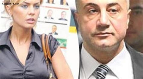 Sedat peker kadar karısı özge peker de kamuoyunun hep ilgi odağında oldu. Özge Peker kimdir? Özge Yılmaz Peker hayatı ve biyografisi ...