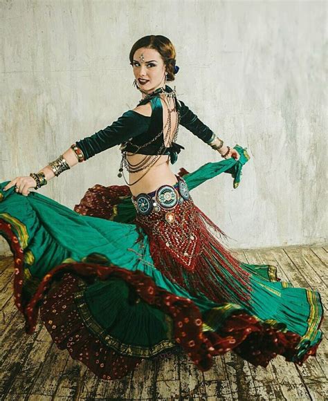 teal-and-rust-american-tribal-style-belly-dance,-american-tribal-style,-tribal-fashion