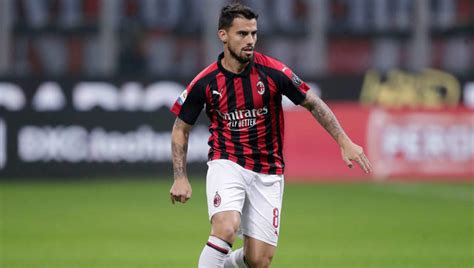 En marzo de 1987 el real madrid se enfrentó al estrella roja en los cuartos de final de la copa de europa. Milan Winger Suso Confirms Rumoured Real Madrid Interest ...