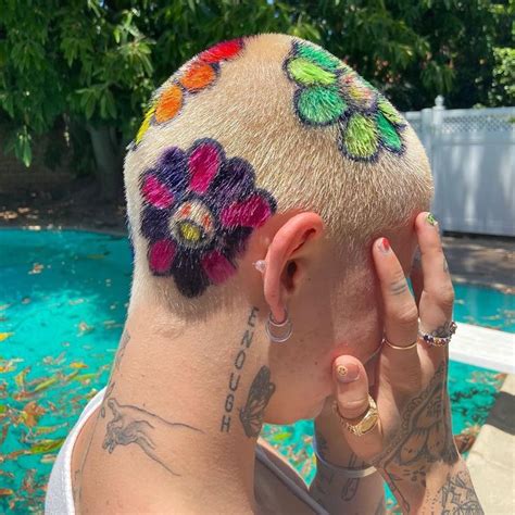 Conditioner serves as an adequate substitute for shaving products in a pinch. sickogrl | Shaved hair, Shaved head designs, Shaved hair ...