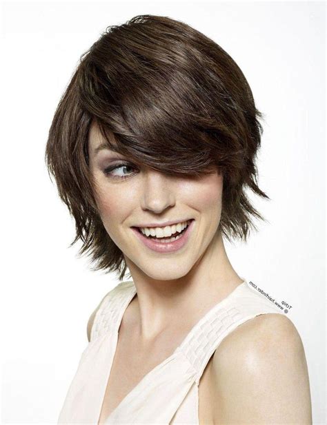 Short thick hair is modern, versatile and stylish. 2020 Popular Easy Maintenance Short Hairstyles