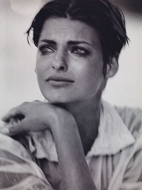 Linda Evangelista Photography By Peter Lindbergh For Vogue Magazine