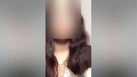 French Teen Livestreams Her Suicide On Periscope