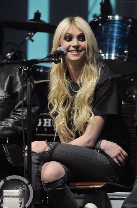 Pin By The Siren On Taylor Momsen Style Taylor Momsen Style Taylor