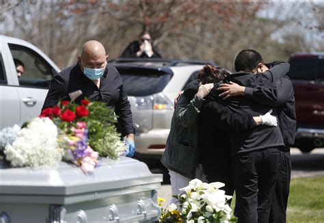 For every coronavirus loss, 9 people are left grieving, study estimates