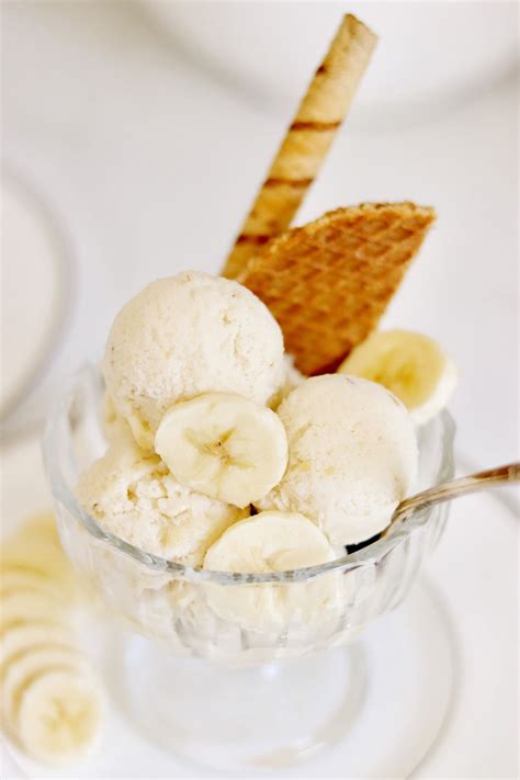 So in any ice cream recipe that calls for flavored extracts like vanilla or mint, try substituting an equal amount of your favorite cocktail get the recipe for sour cream ice cream with strawberries and brown sugar ». Banana Ice Cream | Recipe | Banana ice cream recipe, Ice ...