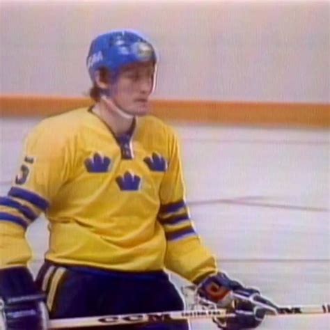 Jag är arg och målmedveten. SVT - Stående ovationer till Börje Salming | Facebook