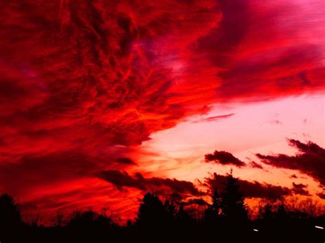 Red Clouds By Sandyle85 On Deviantart Beautiful Photos Of Nature Red