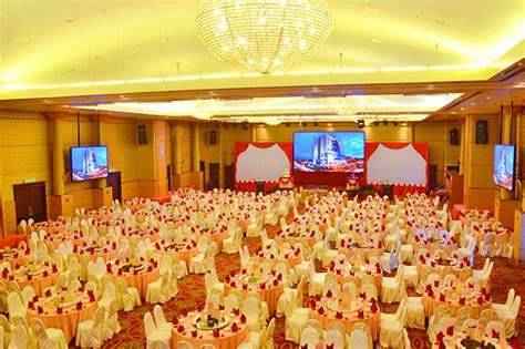 In miri, 115 are being isolated at mega hotel, somerset hotel (50), ostay inn (18), cosy inn (6), imperial palace (162), eastwood resort (10), imperial hotel (7), paragon hotel (52), meritz hotel. Banquet and Function Ballroom at Mega Hotel, Miri, Sarawak ...