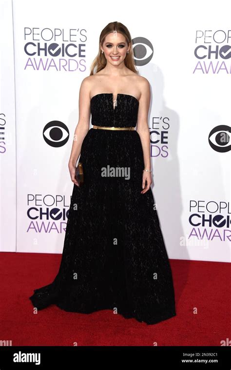 Greer Grammer Arrives At The People S Choice Awards At The Nokia