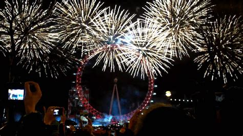 2014 London New Year Fireworks Youtube