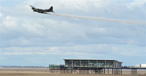 Amazing Sights On The Saturday Of Southport Air Show 2017 Liverpool Echo