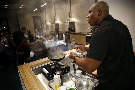 so you want to learn to cook the 4 best places to take a cooking class in dallas fort worth