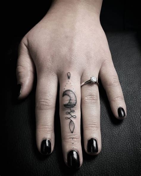 50 Moon Tattoo Crescent Moon And Sun And Stars Tattoo March 2020