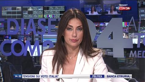 It broadcasts news, information, and current affairs programs primarily from the italian mediaset tgcom 24 channel. Viviana Guglielmi (Tgcom24) - TELEGIORNALISTE FANS FORUM