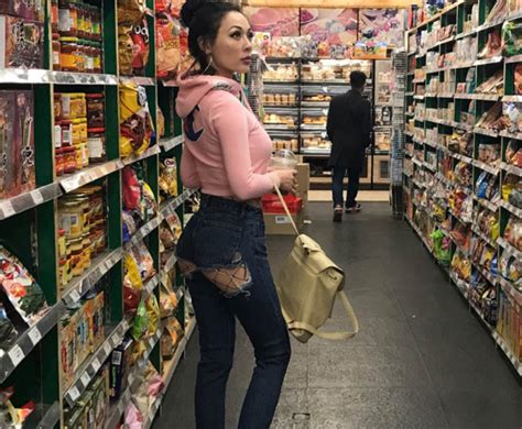Grocery Stores Are The New Red Carpet These Crazy Outfits Are Proof