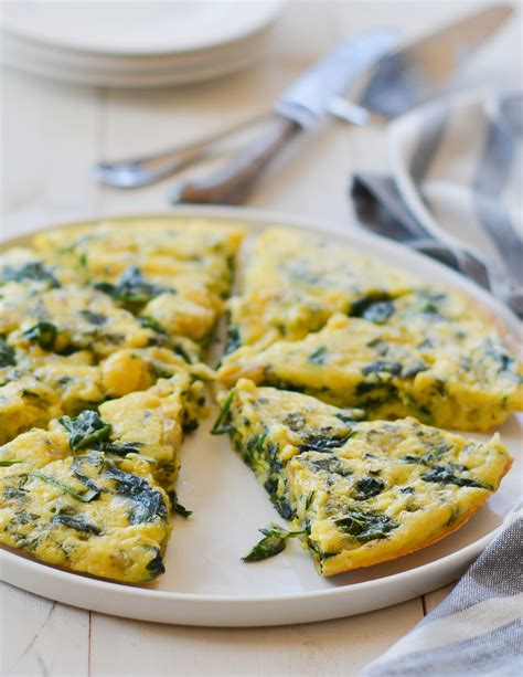 Cheese And Spinach Frittata With Green Salad Catch 77 Cic