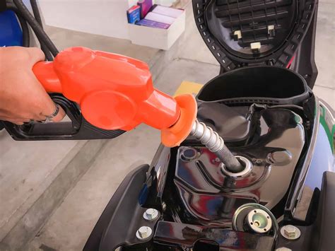Can I Put Regular Gas In My Motorcycle? (Everything To Know)
