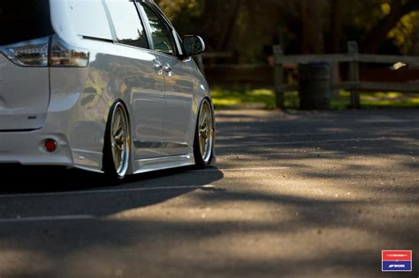#2015 toyota sienna #toyota sienna 2015 #toyota sienna #olympia automall #olympia auto mall. Toyota Sienna Vossen Wheels VWS-2 Tuning (4) - tuningblog ...