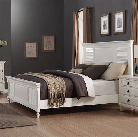 Roundhill Furniture Regitina 016 Bed King White To View Further For