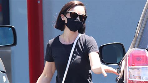 Christina Ricci Seen Without Wedding Ring 1 Day After Divorce Filing