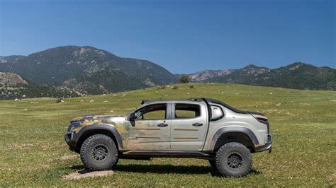 Chevrolet Colorado Zh2 First Ride In Hydrogen Fuel Cell Army Truck