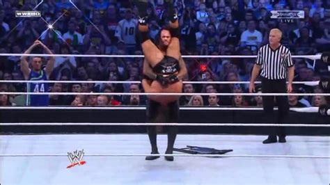 The Undertaker Tombstone Piledriver To Triple H At Wrestlemania 27 Youtube