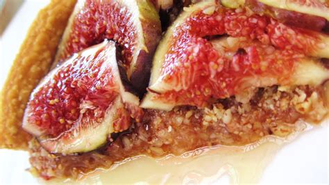 Lets Eatsimple Fresh Fig And Toasted Almonds Pie