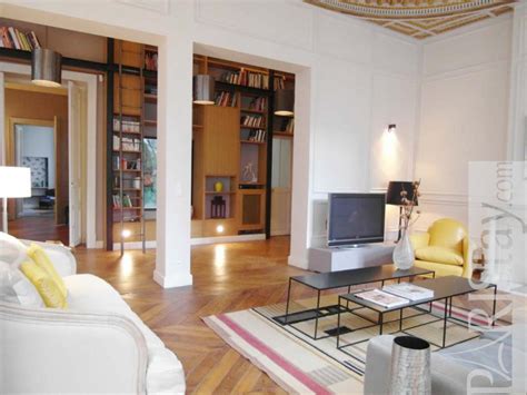 Paris Luxury Apartment Rentals Montorgueil 75002 Paris