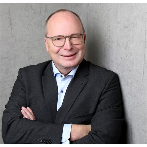 Finde hier alle informationen der santander consumer bank filiale nordstraße 114 in düsseldorf (40477). Martin Landwehr - Bankkaufmann - Santander Bank ...