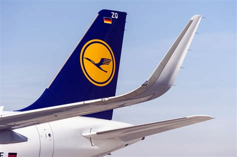 Lufthansa Recibe Su Primer Airbus A320 Con Sharklets Fly News