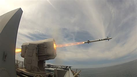 Uss America Lha 6 Launches A Rolling Airframe Missile 2017 5333 X