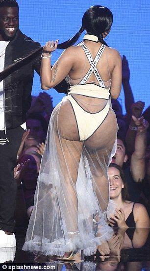 Nicki Minaj Shows Off Her Cleavage And Her Derriere In A Bodysuit Nicki Minaj Pictures Nicki