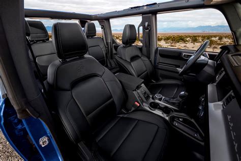 Ford Shows Bronco First Edition With New Black Onyx Interior Carbuzz