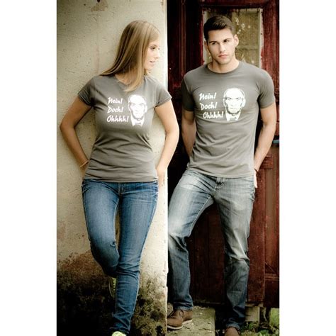 Der französische komiker spanischer herkunft wirkte in filmen wie der gendarm von saint. Nein! Doch! Ohhh! T-Shirt Louis de Funes - T-Shirts jetzt ...