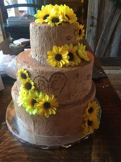 Just like so many elements of weddings these days, wedding cakes are a chance to inject a little fun and personality into your day. Tree stump tiered wedding cake. | Types of cakes, Cake, Tiered wedding cake