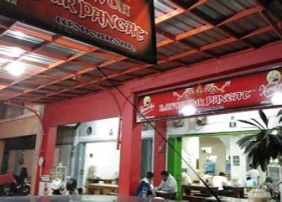 Ini rawon enak bray :) *daging krengsengannya. 8 Tempat sarapan enak dan kuliner pagi terkenal di Surabaya