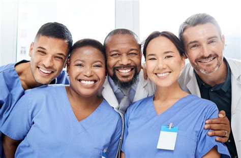 10 Ways To Improve Employee Morale in Nursing - Seyzo Health