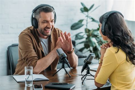 How To Pitch Podcasts Looking For Guests Media Maven®