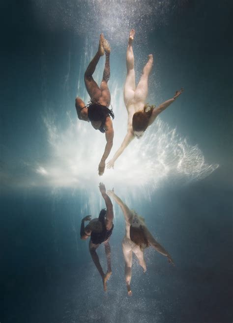 fotografia corpi nudi donne uomini sotto acqua underwater ed freeman 11 keblog