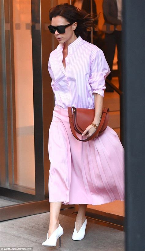 Pretty In Pink Victoria Beckham Appeared Unfazed When She Stepped Out