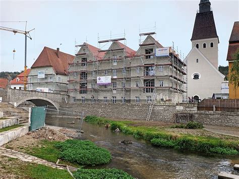Sie sind auf wohnungssuche und möchten eine wohnung in berching mieten? Endspurt im Kufferpark Berching | FUCHS. Die Firmenfamilie