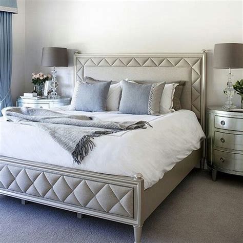 Unique small bedroom furniture arrangement ideas pictures. 20+ Cozy Perfect Pillow Arrangement Decor Ideas for Queen ...