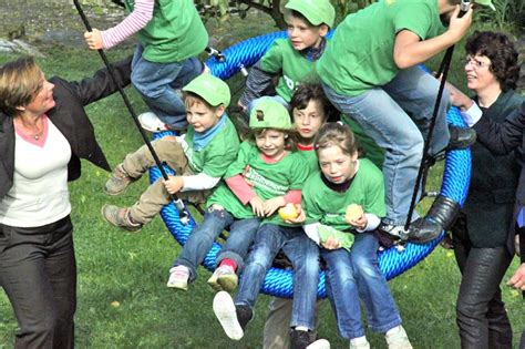 Wir helfen kindern in der ganzen welt: Schmidt Engagement im SOS-Kinderdorf Gera › Schmidt Küchen ...