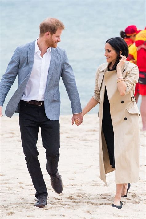 Meghan markle has chosen a wedding dress designer. Meghan Markle Just Wore Another Look by Her Wedding Dress ...