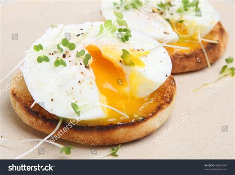 Poached Eggs On Toasted English Muffin Stock Photo 68845204 Shutterstock