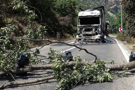 En Turquie Un Accident De La Route Fait Seize Morts Et Vingt Et Un
