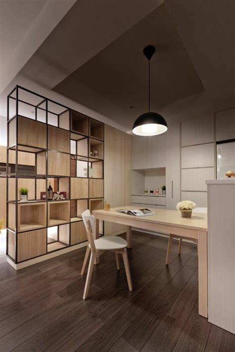 Raumteiler wohnzimmer schlafzimmer ideen 23 holz raumtrenner von raumteiler wohnzimmer schlafzimmer. Moderne Ideen zur optischen Trennung durch Regal ...